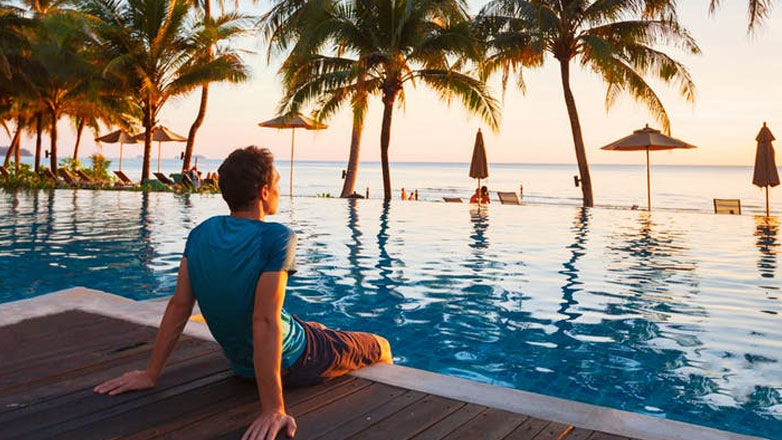 Πόσα χρήματα ξοδεύουν οι Έλληνες καταναλωτές για ταξίδια ευεξίας και άθλησης