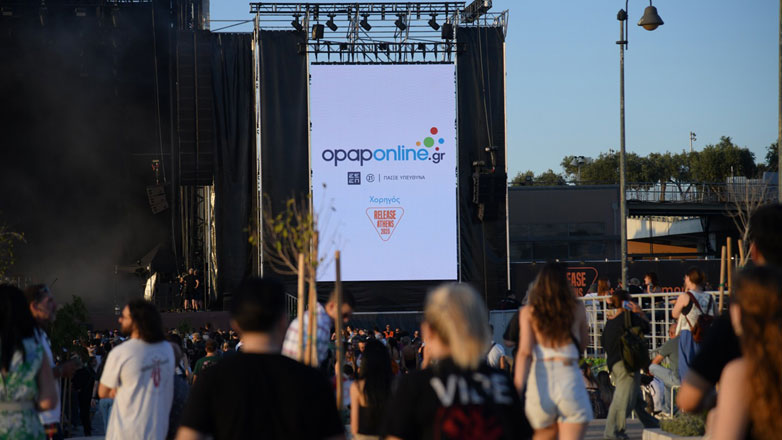 Πες το με μία αφιέρωση – Μέσω του opaponline.gr οι fans των London Grammar έστειλαν τα δικά τους μηνύματα