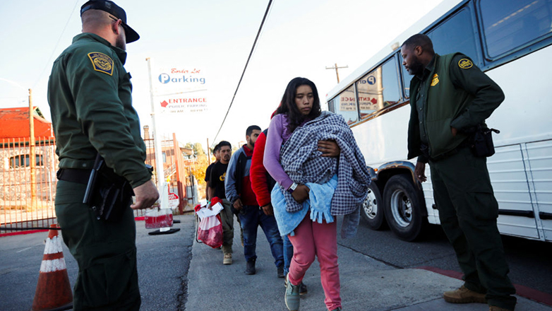 Απορρίπτουν οι Αμερικανοί τη μεταναστευτική πολιτική Τραμπ