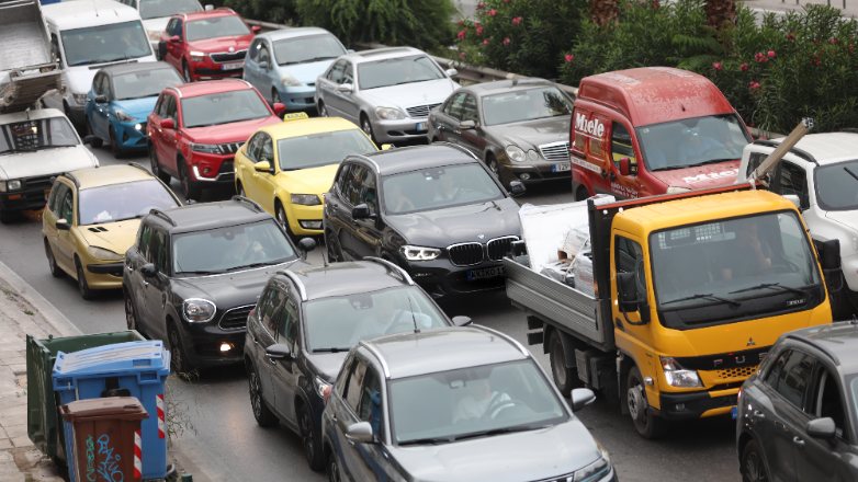 Μποτιλιάρισμα στον Κηφισό – Καθυστερήσεις στην Αττική Οδό