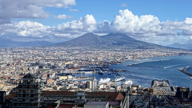 Σεισμός 4 Ρίχτερ στη Νάπολη