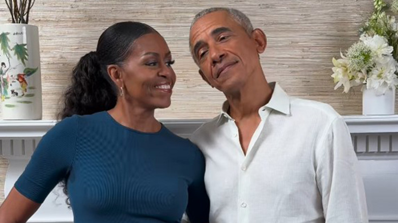 Ο Ομπάμα εμφανίστηκε στο podcast της Μισέλ, διαψεύδοντας τις φήμες περί διαζυγίου