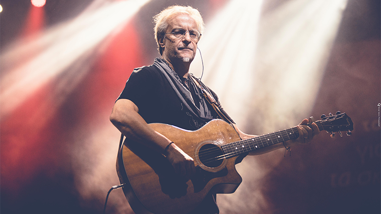 Ο Μίλτος Πασχαλίδης στο Αρχαίο Θέατρο Δίου