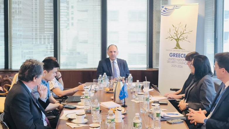 Γεραπετρίτης: Καμία απόκλιση από τις αποφάσεις του Συμβουλίου Ασφαλείας για το Κυπριακό