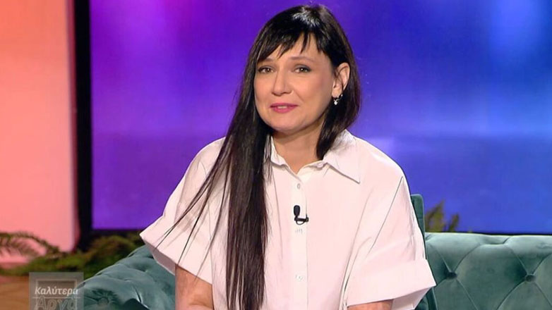 Αθηναΐς Νέγκα: «Λύγισε» στη κάμερα ακούγοντας για τον πατέρα της
