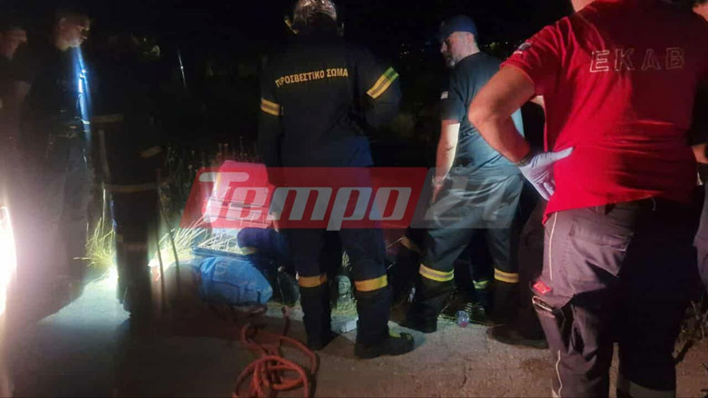 Απεγκλωβισμός γυναίκας οδηγού από την Πυροσβεστική