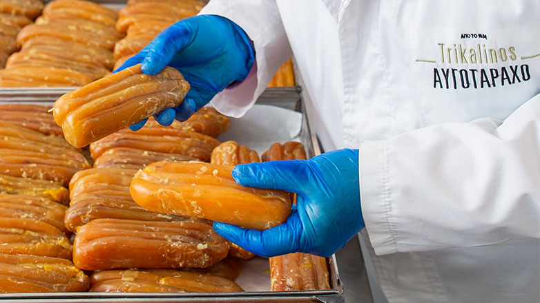 Trikalinos: Από το Αιτωλικό στα κορυφαία τραπέζια του κόσμου με αυγοτάραχο