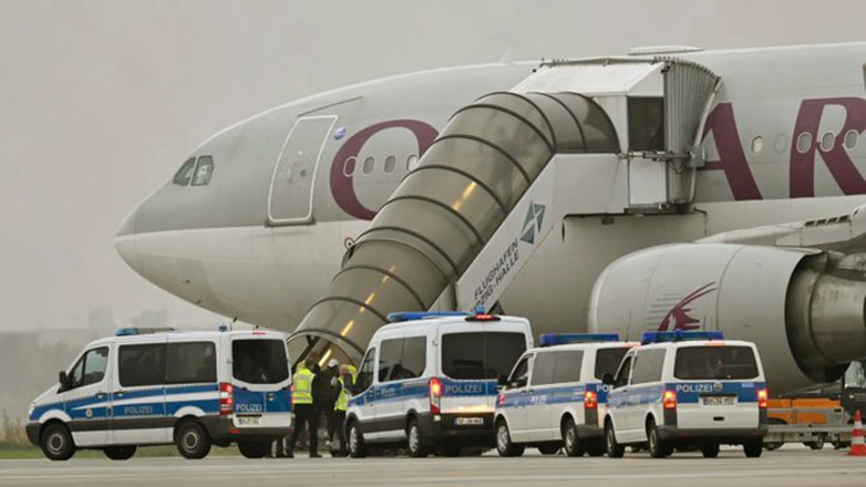 Η Γερμανία απελαύνει 43 μετανάστες στο Ιράκ