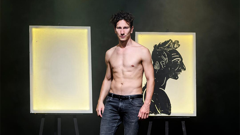 Ο «Αίας» του Σοφοκλή με τον Μιχάλη Σαράντη στο Θέατρο Γης