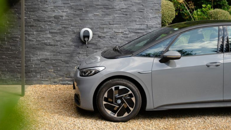 Η Ε.Ε. θέλει να καταργήσει το leasing θερμικών Ι.Χ. από το 2030 – Ενοικιάσεις μόνο… ηλεκτρικών; 