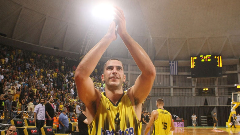 Μπάσκετ: Παραμένει στον Άρη με διετές συμβόλαιο ο Μποχωρίδης