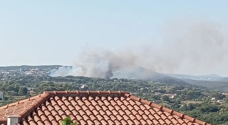 Έκκληση από τον αντιδήμαρχο Κυθήρων: «Αν δεν έρθουν εναέρια μέσα, θα καούμε»