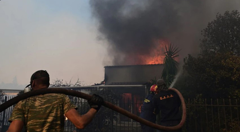 Σε πορτοκαλί συναγερμό σχεδόν όλη η χώρα για φωτιές την Κυριακή – Ποιες περιοχές κινδυνεύουν