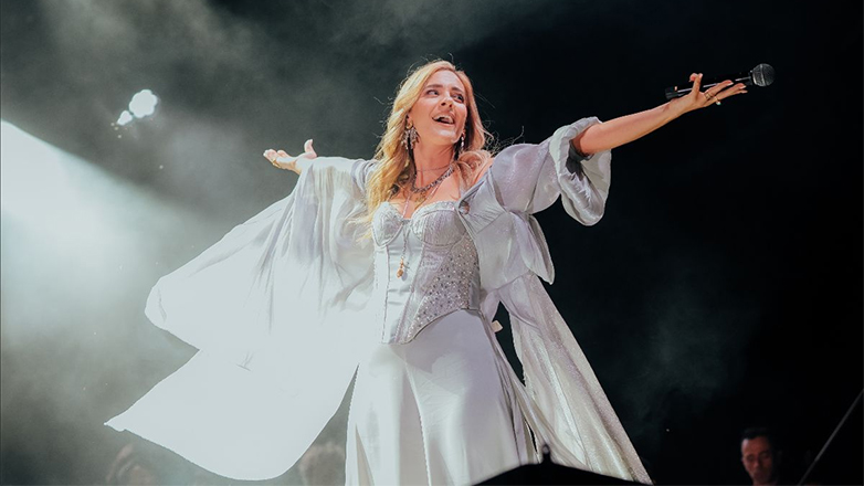 Κάτι Καίγεται 2 – Ο Μεγάλος Κύκλος: Η Νατάσσα Μποφίλιου στο Θέατρο Λυκαβηττού