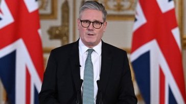 Βρετανία: Ο πρωθυπουργός ανακαλεί τους υπουργούς του από τις θερινές διακοπές, για να συζητήσουν την κατάσταση στη Γάζα