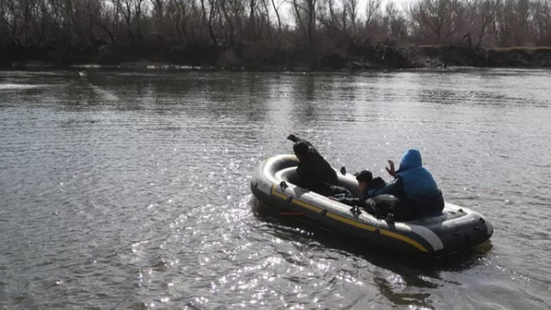 Εξαρθρώθηκε διεθνής σπείρα παράνομης διακίνησης μεταναστών με πλαστά έγγραφα