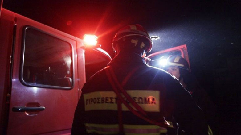 Υπό έλεγχο η πυρκαγιά σε εγκαταλελειμμένο κτήριο στη Νέα Ιωνία