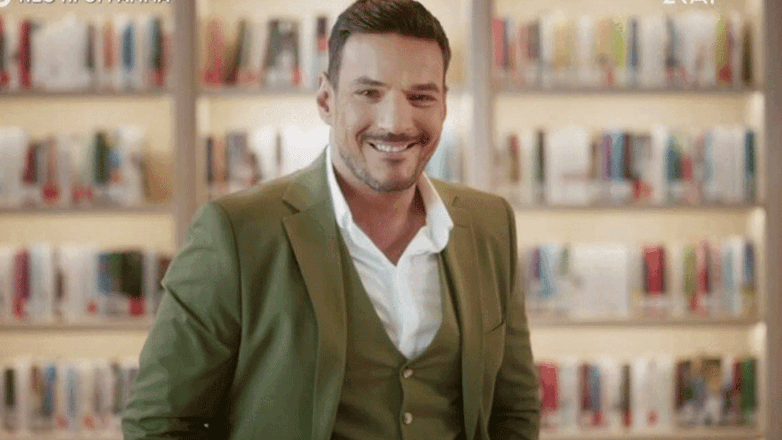 Κώστας Τσουρός: Κυκλοφόρησε το τρέιλερ για τη νέα του εκπομπή στον ΣΚΑΪ