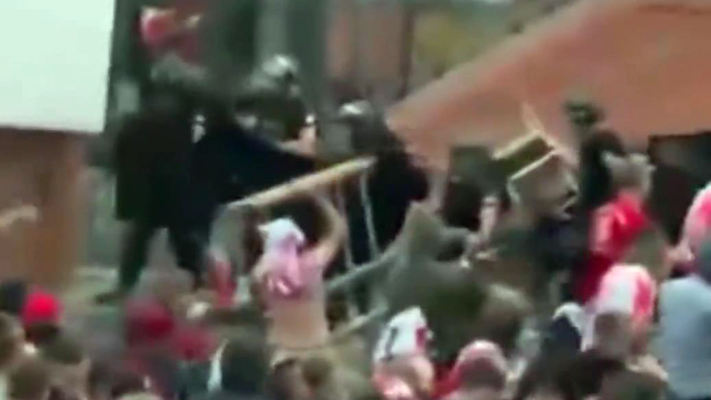 Ερυθρός Αστέρας: Σοβαρά επεισόδια των οπαδών με την αστυνομία