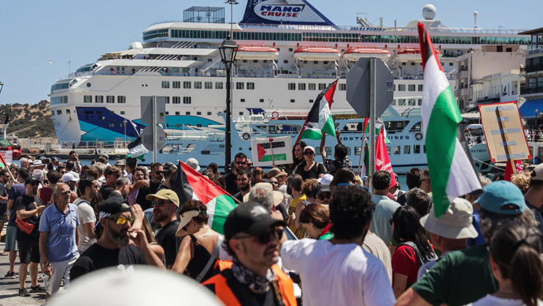 Επεισόδια και στον Άγιο Νικόλαο για το κρουαζιερόπλοιο με τους ισραηλινούς τουρίστες