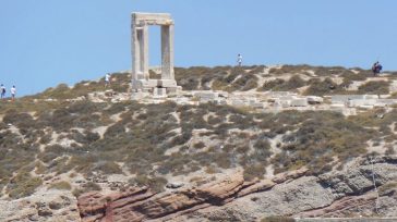 Daily Mail: Επεισόδιο με Εβραίους τουρίστες σε ταβέρνα της Νάξου