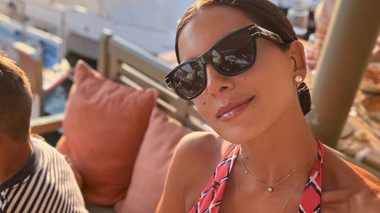 Σταματίνα Τσιμτσιλή: Η βραδινή έξοδος με τον Θέμη Σοφό στην Πάρο