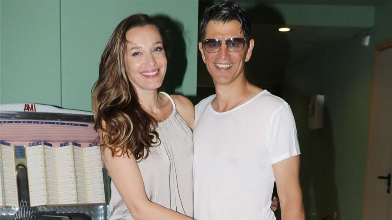 Σάκης Ρουβάς – Κάτια Ζυγούλη: Οι αγκαλιές τους σε σκάφος τεραστίων διαστάσεων – Φωτογραφίες