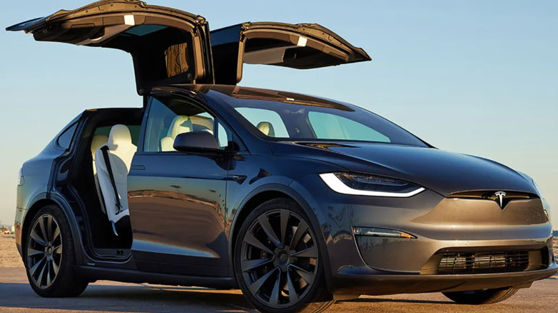 Tesla: Τέλος εποχής για τα Model X και Model S στην Ευρώπη 