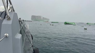 Περού: Το μεγαλύτερο λιμάνι της χώρας έκλεισε για έξι ώρες εξαιτίας πτώσης δεκάδων εμπορευματοκιβωτίων από πλοίο