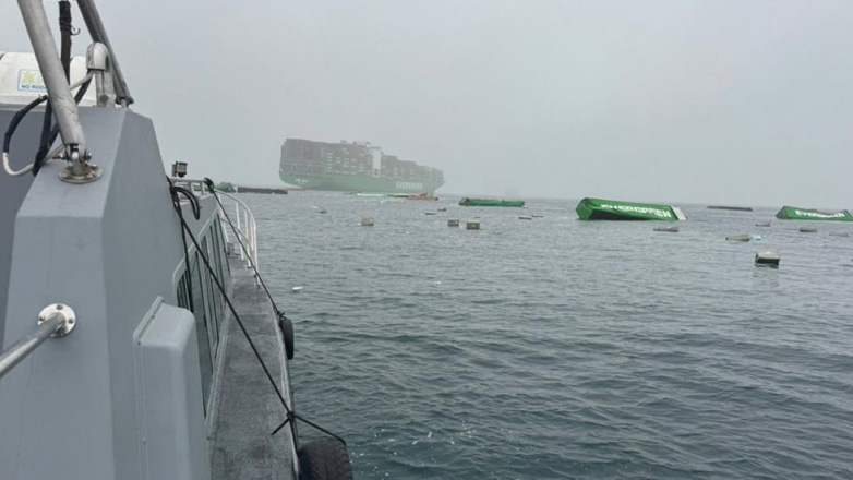 Περού: Το μεγαλύτερο λιμάνι της χώρας έκλεισε για έξι ώρες εξαιτίας πτώσης δεκάδων εμπορευματοκιβωτίων από πλοίο