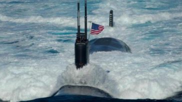 Ο Τραμπ στέλνει  πυρηνικά υποβρύχια μετά τις δηλώσεις Μεντβέντεφ