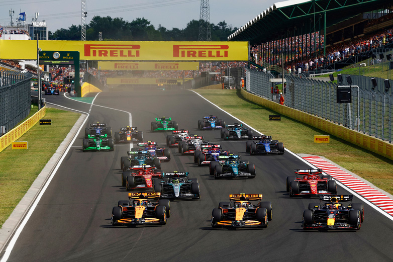 F1: Στις 16.00 σβήνουν τα πέντε κόκκινα φώτα στην πίστα του Hungaroring