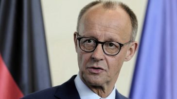 Γερμανία: Ο Μερτς εξέφρασε τη «φρίκη» του για το βίντεο με τους ομήρους της Χαμάς