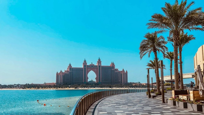 «Καίγονται» τα Ηνωμένα Αραβικά Εμιράτα