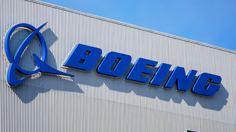 Περίπου 3.200 εργαζόμενοι της Boeing ξεκινούν απεργία