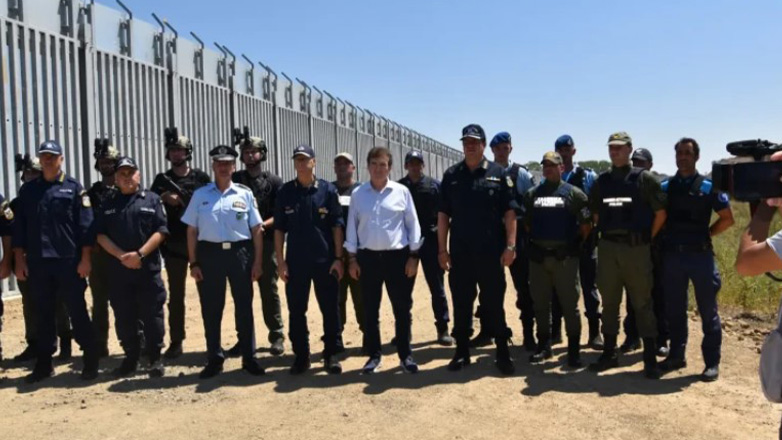 Χρυσοχοΐδης: «Θα κατασκευάσουμε επιπλέον 5 χιλιόμετρα φράχτη στην περιοχή του Σουφλίου»