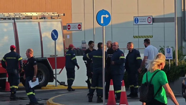 Φωτιά σε υπόγειο πάρκινγκ στη λεωφόρο Πειραιώς