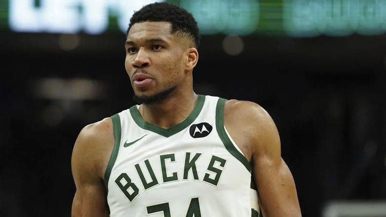 Σαράνια: «Ο Αντετοκούνμπο δεν έχει αποφασίσει ακόμα αν θα μείνει ή αν θα φύγει από τους Μπακς»