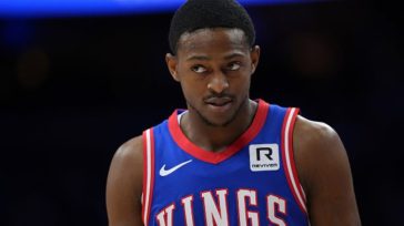 Μπάσκετ-NBA: Οι Σαν Αντόνιο Σπερς υπέγραψαν τετραετή επέκταση με τον Ντ’Άαρον Φοξ