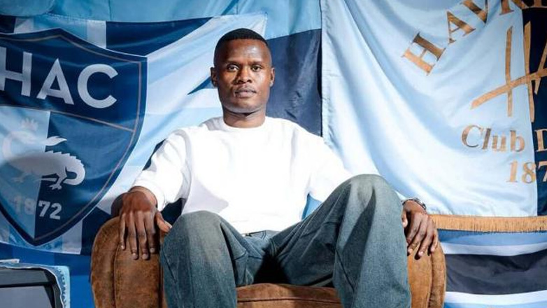 Yπέγραψε στη Χάβρη ο Σαμάτα