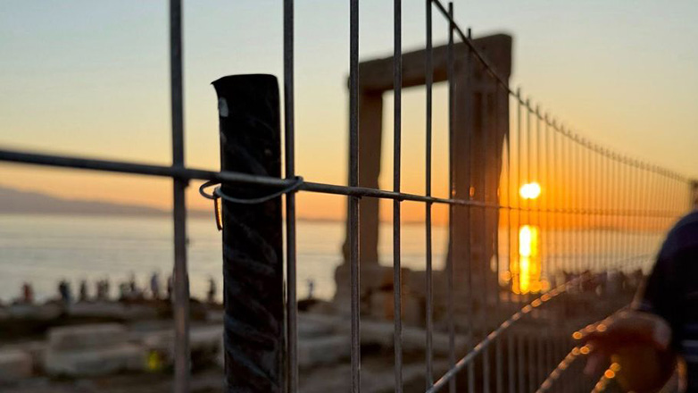 Συλλήψεις για το συρματόπλεγμα στην Πορτάρα της Νάξου