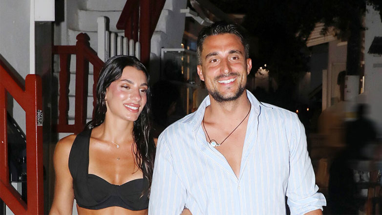 Σάκης Κατσούλης – Μαριαλένα Ρουμελιώτη: Απόδραση στη Μύκονο μετά την πρόταση γάμου!