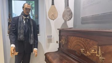 Επέστρεψε στην Κρήτη το πιάνο του Νίκου Καζαντζάκη