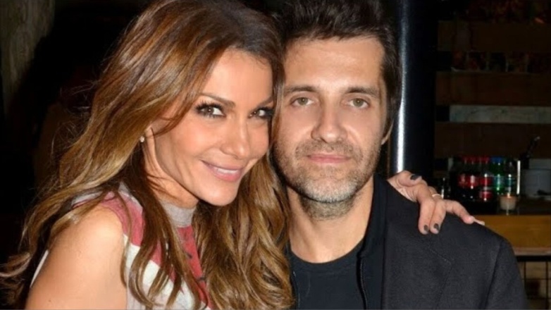 Φοίβος: Αποκαλύπτει την ιστορία πίσω από το τραγούδι «Ρωτάω ποια» της Δέσποινας Βανδή που έχει γίνει viral στο TikTok