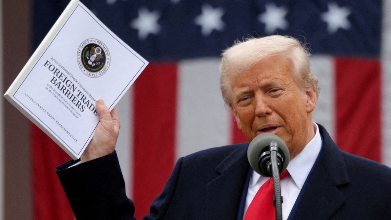 Σε ισχύ από σήμερα οι νέοι δασμοί Τραμπ, που φτάνουν και το 41%