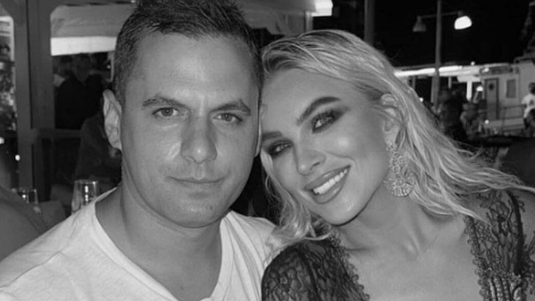 Κατερίνα Καινούργιου – Παναγιώτης Κουτσουμπής: Η τρυφερή φωτογραφία από τις διακοπές τους & το σχόλιο της παρουσιάστριας