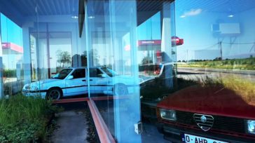 Βρέθηκε εγκαταλελειμμένη αντιπροσωπεία της Alfa Romeo με πολλά παλιά μοντέλα με μηδενικά χιλιόμετρα 