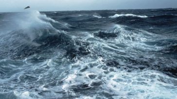 Αδυναμία προσέγγισης πλοίων στο λιμάνι της Σερίφου και της Ηρακλειάς