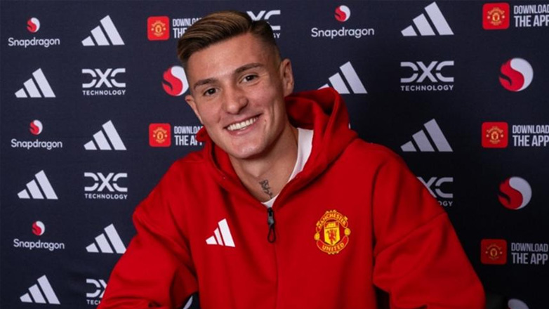 Μάντσεστερ Γιουνάιτεντ: «Κόκκινος διάβολος» και με τη… βούλα ο Σέσκο!