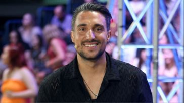 Σάκης Κατσούλης: Άνοιξε το δικό του ξενοδοχείο στο Γκάζι με θέα την Ακρόπολη – «Το όνειρο έγινε διεύθυνση»